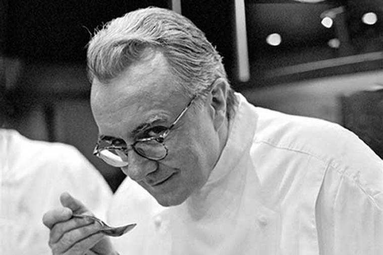 Alain Ducasse, lauréat du Prix du Rayonnement Gastronomique.