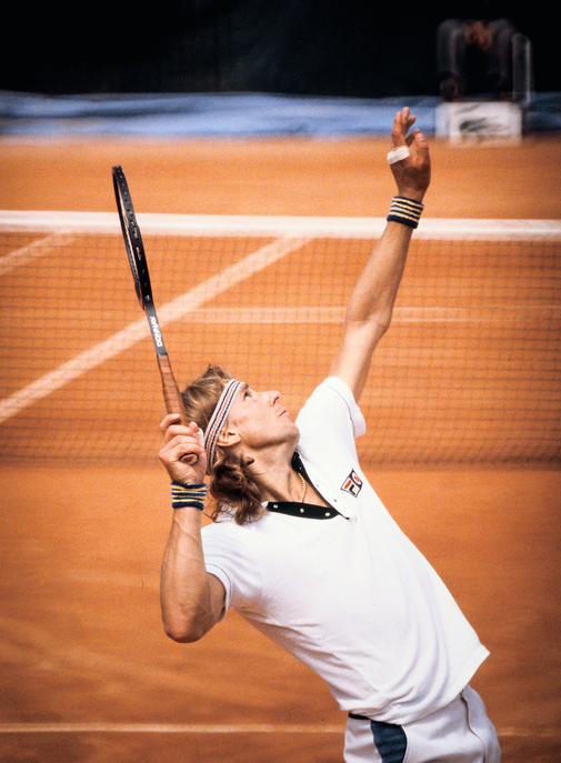 Rolex soutient l'exposition solidaire "Stade Roland-Garros : Mouvement perpétuel".