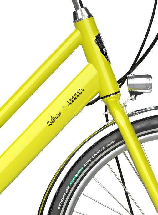 Isabel Marant lance son premier vélo électrique en collaboration avec Voltaire.