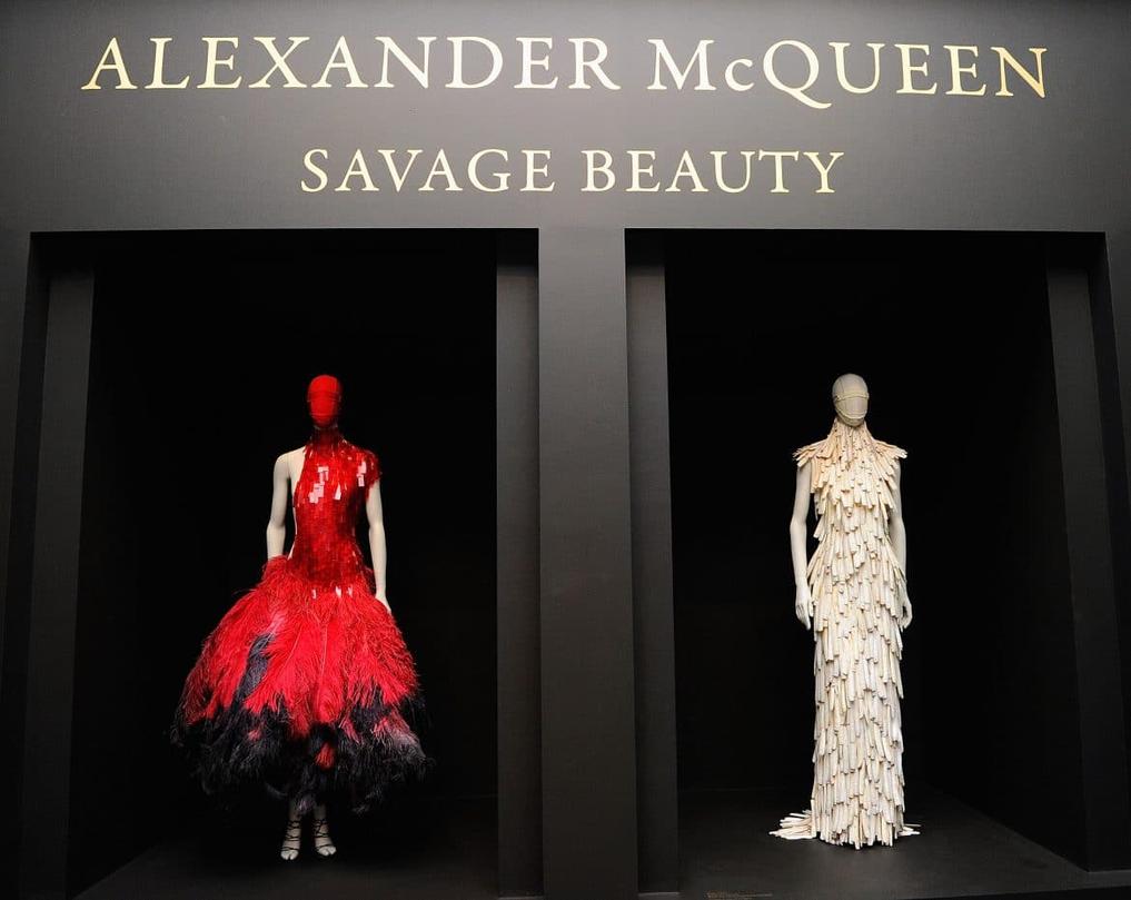 alexander mcqueen exposition mode londres