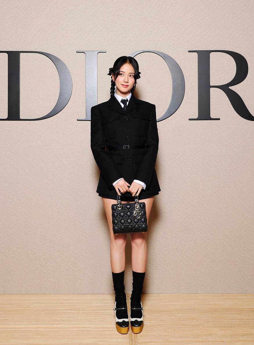 Jisoo de Blackpink KPop Dior